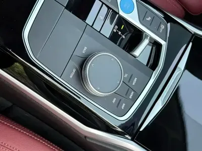 BMW i3 2023, 11000 км, за 20267.25 USD - фото 6