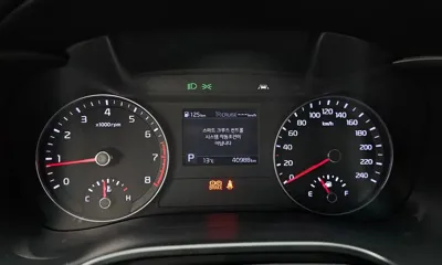Kia K3 2019, 40988 км, за 8986.13 USD - фото 32