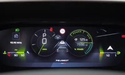 Peugeot 408 2025, 7596 км, за 29473.55 USD - фото 8