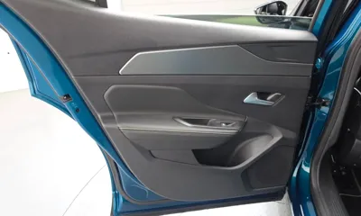 Peugeot 408 2025, 7596 км, за 29473.55 USD - фото 25
