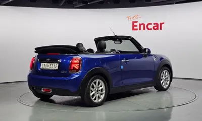 MINI Cooper Convertible 2019, 141326 км, за 8269.83 USD