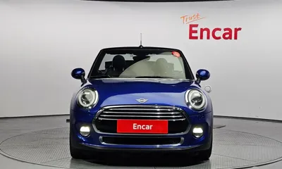 MINI Cooper Convertible 2019, 141326 км, за 8269.83 USD