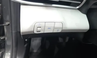 Hyundai Avante 2021, 105014 км, за 8861.76 USD - фото 14
