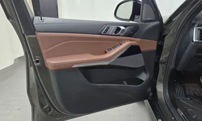 BMW X5 2025, 45023 км, за 68924.77 USD - фото 24