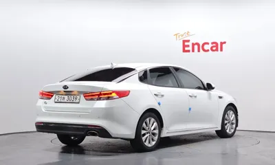 Kia K5 2017, 97896 км, за 7483.26 USD