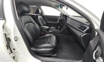 Kia K5 2017, 97896 км, за 7426.71 USD - фото 11