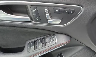 Mercedes-Benz CLA-Class 2018, 74249 км, за 10496.26 USD - фото 14