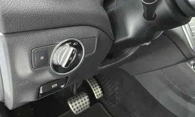 Mercedes-Benz CLA-Class 2018, 74249 км, за 10496.26 USD - фото 15