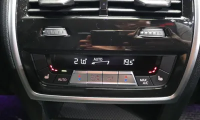 BMW X6 2023, 30642 км, за 55460.11 USD - фото 31