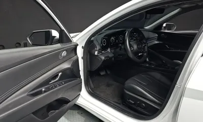 Hyundai Avante 2021, 18566 км, за 17132.73 USD - фото 10