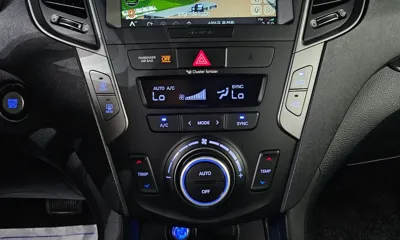 Hyundai Santafe 2016, 135972 км, за 7548.9 USD - фото 19