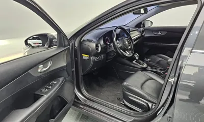 Kia K3 2019, 76384 км, за 8467.9 USD - фото 10