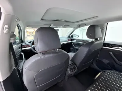 Volkswagen Lavida 2023, 32000 км, за 13213.4 USD - фото 13