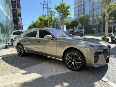 BMW 7-Series 2025, 1263 км, за 74754.15 USD