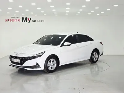 Hyundai Avante · 2022 год