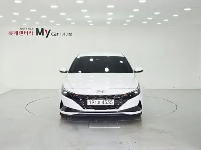 Hyundai Avante 2022, 83651 км, за 8384.37 USD - фото 8