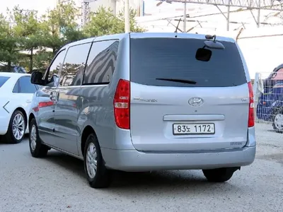 Hyundai Starex 2019, 218423 км, за 5513.98 USD