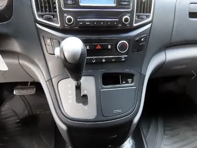 Hyundai Starex 2019, 218423 км, за 5513.98 USD - фото 10