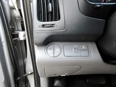 Hyundai Starex 2019, 218423 км, за 5513.98 USD - фото 12