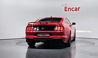 Ford Mustang 2022, 35810 км, за 21596.43 USD
