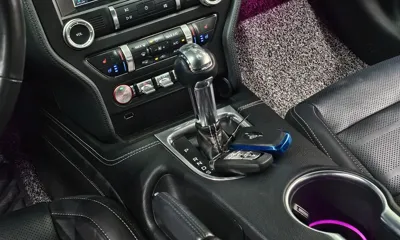 Ford Mustang 2022, 35810 км, за 21596.43 USD - фото 9