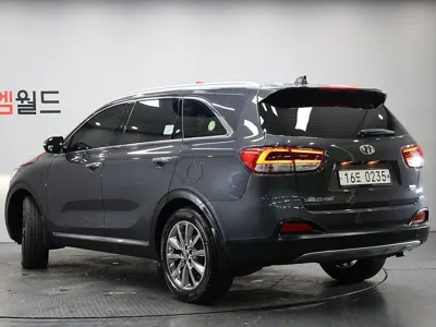 Kia Sorento 2017, 119859 км, за 9780.75 USD