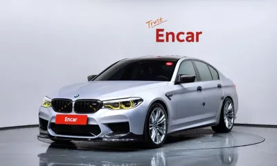BMW M5 · 2020 год