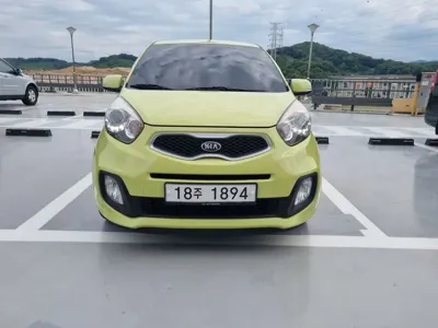 Kia Morning 2013, 155012 км, за 2475.57 USD