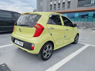 Kia Morning 2013, 155012 км, за 2475.57 USD