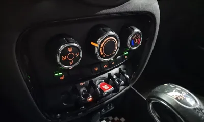 MINI Clubman 2018, 136079 км, за 4955.4 USD - фото 16