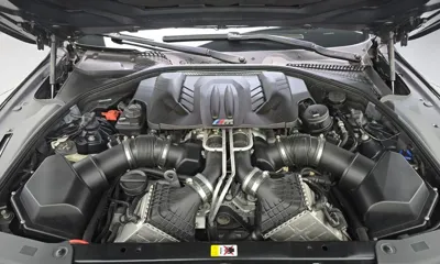 BMW M6 2013, 92155 км, за 19686.23 USD - фото 6