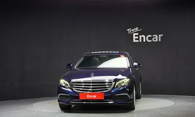 Mercedes-Benz E-Class 2020, 81229 км, за 18183.01 USD