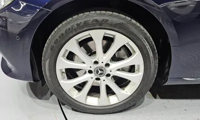 Mercedes-Benz E-Class 2020, 81229 км, за 18183.01 USD
