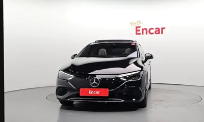 Mercedes-Benz EQE 2022, 72612 км, за 32919.11 USD