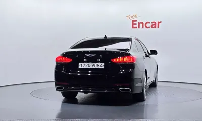 Hyundai Genesis 2016, 88345 км, за 10728.47 USD