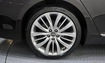 Hyundai Genesis 2016, 88345 км, за 10728.47 USD
