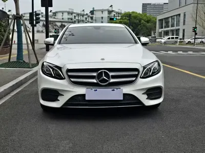 Mercedes-Benz E-Class 2018, 78000 км, за 20363.16 USD