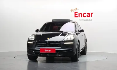 Porsche Macan 2023, 24468 км, за 68842.2 USD