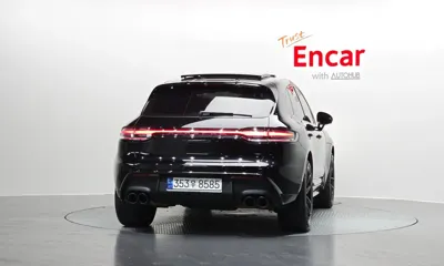 Porsche Macan 2023, 24468 км, за 68842.2 USD