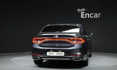 Hyundai Grandeur 2019, 83374 км, за 12312.71 USD