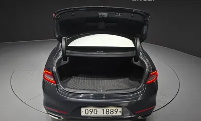 Hyundai Grandeur 2019, 83374 км, за 12312.71 USD - фото 20