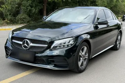 Mercedes-Benz C-Class · 2020 год