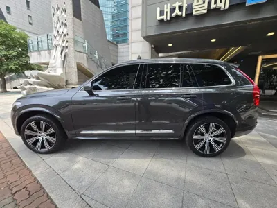 Volvo XC90 2025, 20000 км, за 56156.38 USD