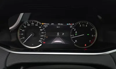 Land Rover Range Rover Evoque 2023, 43232 км, за 21162.98 USD - фото 8