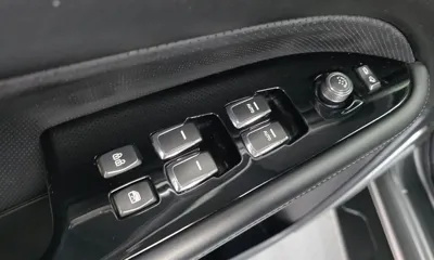 KG_Mobility_Ssangyong Rexton 2019, 60780 км, за 11567.96 USD - фото 12
