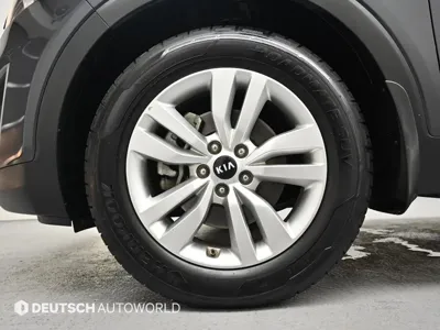 Kia Sorento 2015, 216327 км, за 4553.74 USD