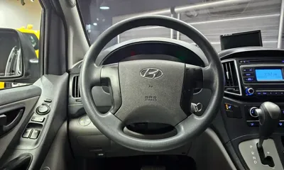 Hyundai Starex 2017, 100528 км, за 8046.5 USD - фото 14