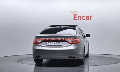 Hyundai Grandeur 2014, 110742 км, за 4988.84 USD