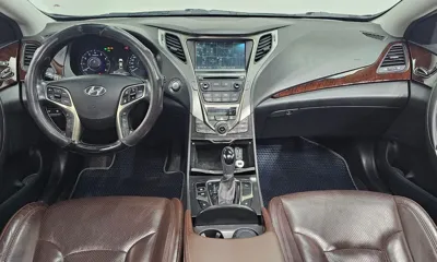 Hyundai Grandeur 2014, 110742 км, за 4988.84 USD - фото 7