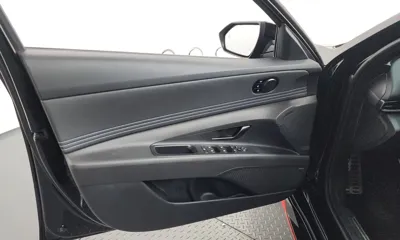 Hyundai Avante 2024, 75967 км, за 17517.2 USD - фото 24